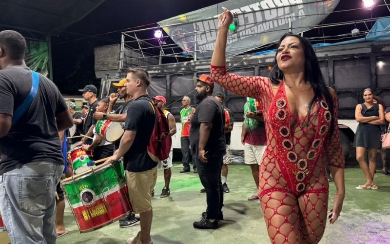 Ensaio da Protegidos marca preparativos para os desfiles de carnaval 2026