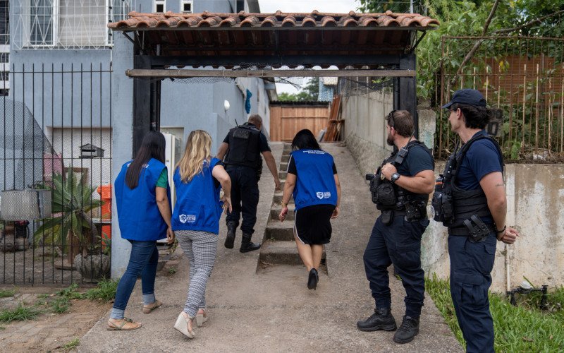 Trabalho foi realizado após uma operação de fiscalização motivada por denúncias sobre o intenso fluxo de pessoa no local