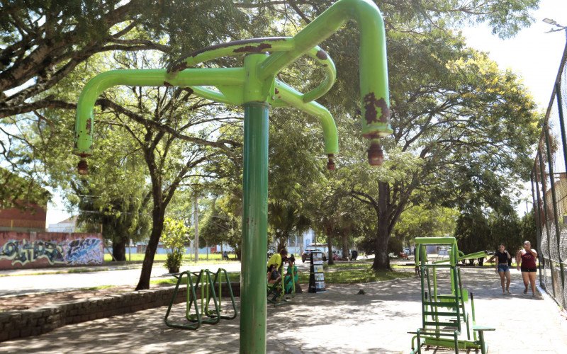 Na Praça Dona Mocinha, há problemas, porém menos que em outros espaços públicos | abc+