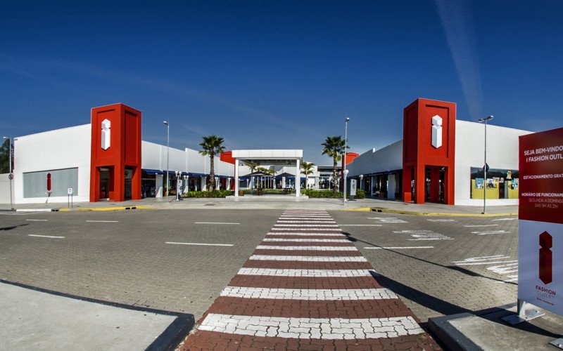 I Fashion Outlet | abc+