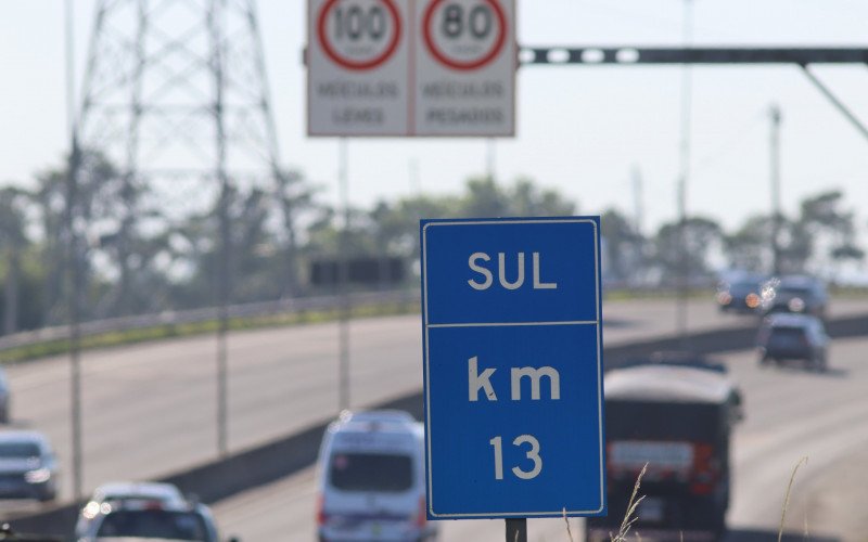 BR-448: Um dos pontos onde PRF solicita a instalação de radar fica no km 13, em Canoas, em uma reta antes do acesso a praia do Paquetá