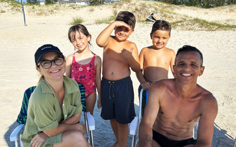 Família Ramos curtindo a praia em Arroio do Sal | abc+