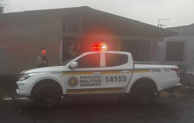 Morto por descarga elétrica tentava desentupir calha de casa durante temporal