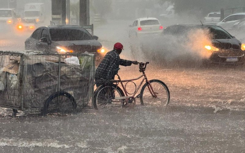 Chuva pode causar danos em vários estados brasileiros | abc+