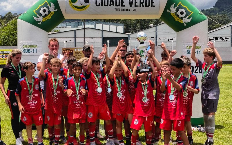 Sub-11 do Gramadense garante o vice-campeonato na 16ª Copa Cidade Verde