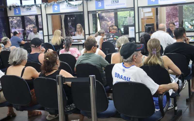 Movimento tem sido intenso no Centro Administrativo | abc+