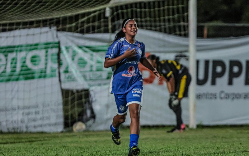 Manuzinha marcou dois gols na vitória do Aimoré por 3 a 2 | abc+