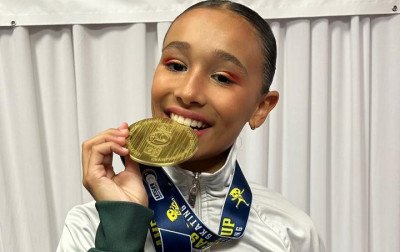 Atleta de Novo Hamburgo conquista ouro na Americas Cup de Patinação Artística, nos EUA