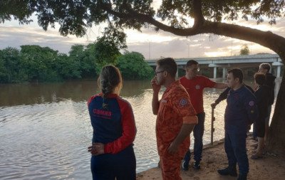 Adolescente desaparecido no Rio dos Sinos: Mergulhadores retomam as buscas pelo menino