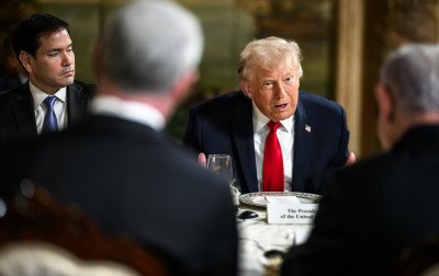 Trump ameaça tarifa de 50% sobre aeronaves canadenses vendidas aos EUA