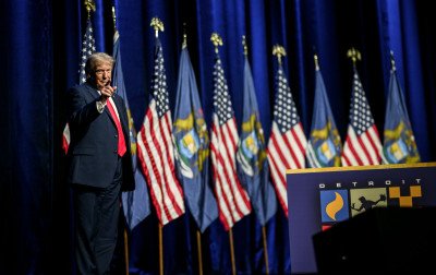 Trump afirma que Dinamarca não foi capaz de afastar "ameaça russa" da Groenlândia
