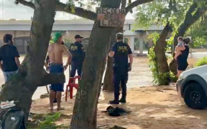 Menino de 13 anos desaparece no Rio dos Sinos, em São Leopoldo