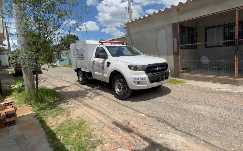Corpo da adolescente foi encontrado em uma casa do bairro Cohab, em Sapucaia do Sul, na manhã desta terça-feira (20)