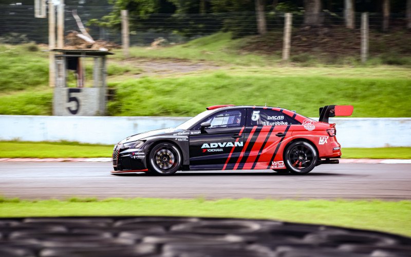 Audi RS3 TCR #50 também correrá na GT4 Light | abc+
