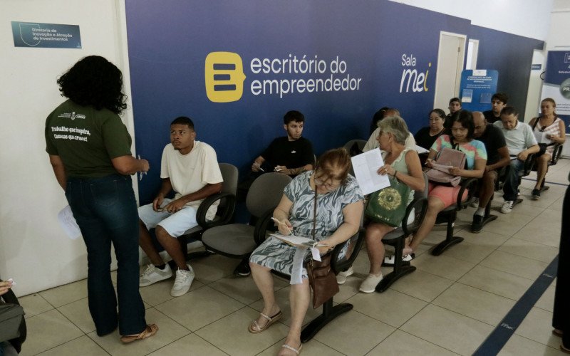 Caravana de Emprego aconteceu na sede da SMDEI nesta quarta-feira (21) | abc+