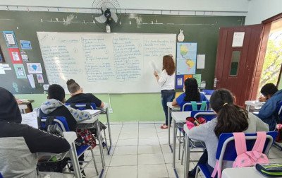 Reajuste do piso do magistério: Prefeito da região critica obrigações aos municípios impostas pelo governo federal