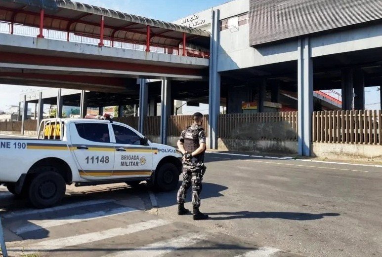 Policiamento será reforçado no domingo (25) devido ao Grenal que ocorre à noite | abc+