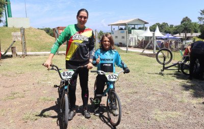 Veja histórias dos atletas que participam da Copa Verão de Bicicross; paixão é compartilhada entre gerações