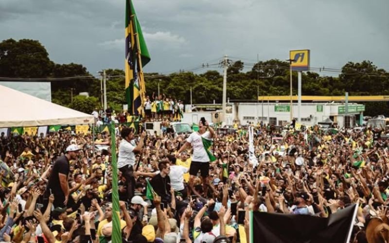 Manifestação de Nikolas no DF reúne 18 mil pessoas, aponta levantamento