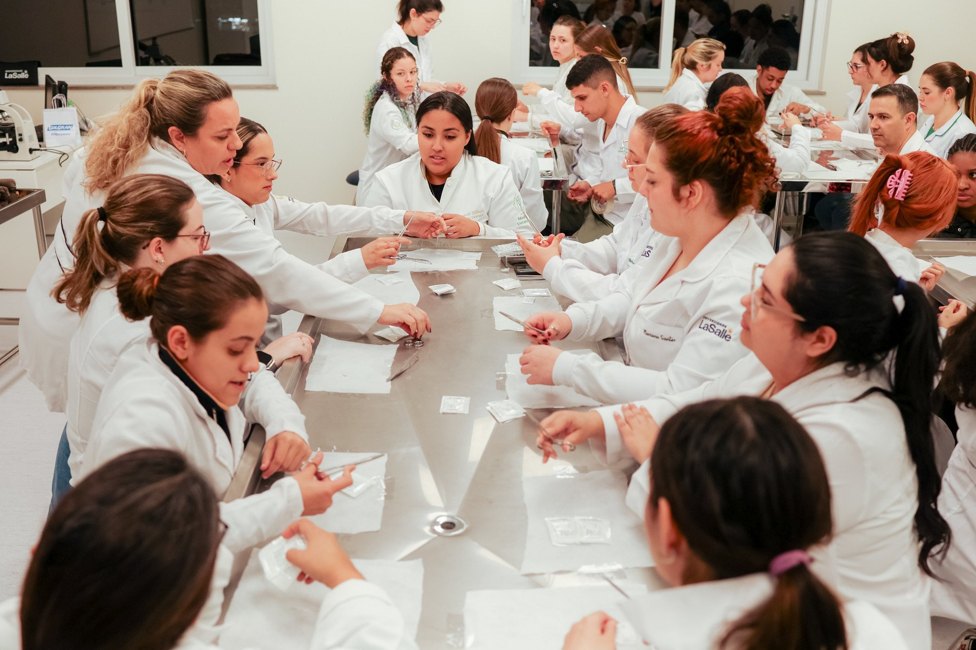 Na amplia&ccedil;&atilde;o do portf&oacute;lio acad&ecirc;mico para 2026, o curso presencial de Odontologia &eacute; um dos destaques | abc+