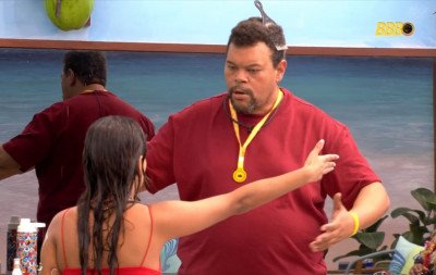 BBB 26: Choro e discussões tomam conta da casa durante madrugada; entenda