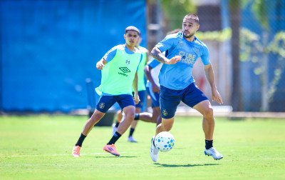 ESCALAÇÕES: Grêmio definido para enfrentar o Fluminense no Maracanã
