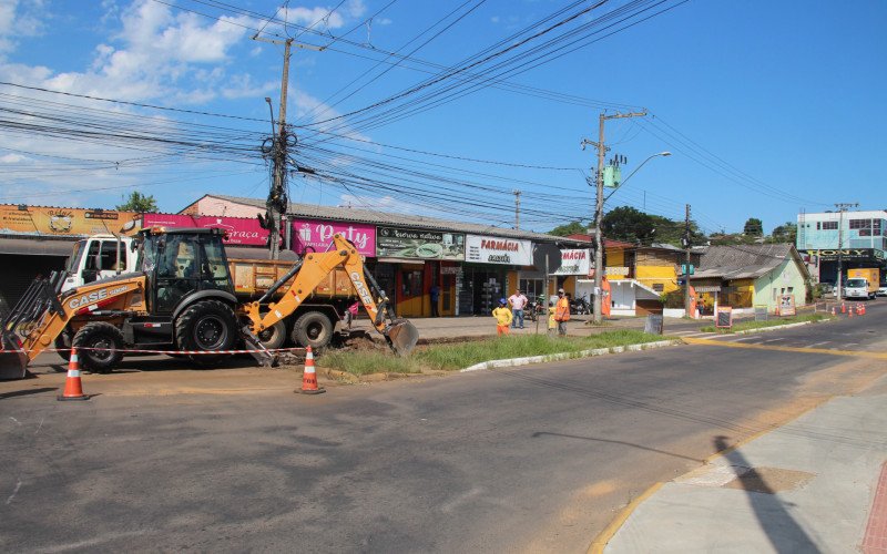 Trecho da Rua Rincão com a Avenida Presidente Lucena, em Novo Hamburgo, recebe recapeamento | abc+