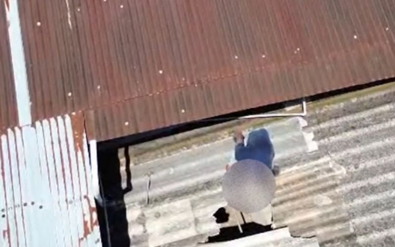 Criminoso caminha por telhados e invade depósito de peças automotivas em Novo Hamburgo   | abc+