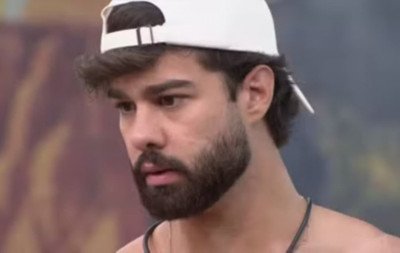 BBB 26: Paulo Augusto é expulso após empurrar Jonas