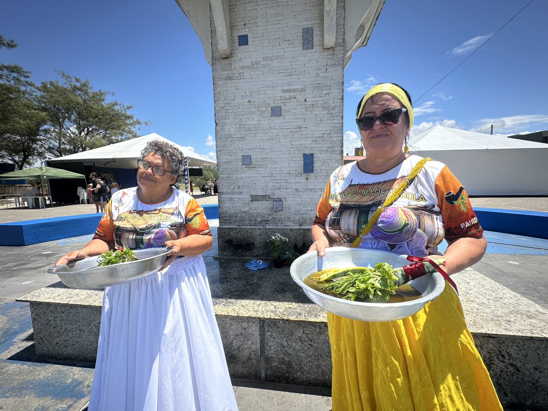 &ldquo;Religi&atilde;o &eacute; fazer o bem e Iemanj&aacute; &eacute; amor&rdquo;: Preparativos para celebra&ccedil;&atilde;o j&aacute; come&ccedil;aram em Tramanda&iacute;