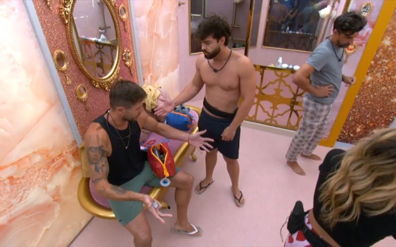 Jonas e Paulo Augusto discutiram na manhã desta sexta-feira (30) no BBB 26 | abc+
