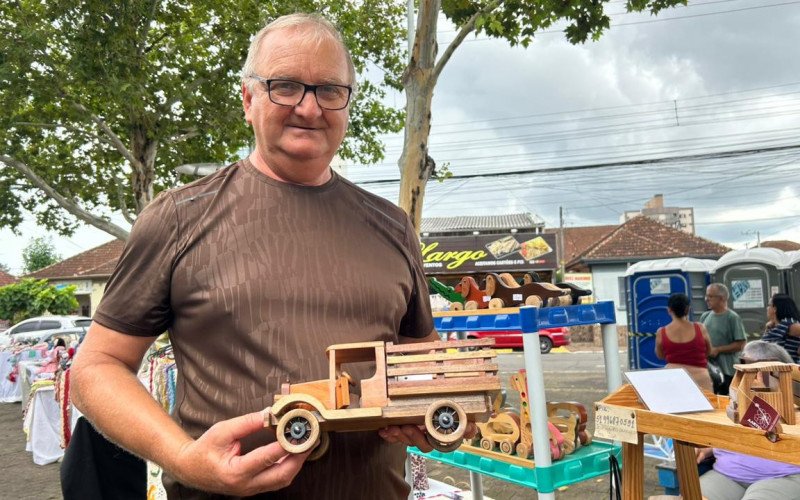 José Mauro Faccin, 63, deu novo rumo à aposentadoria ao transformar um hobby em ocupação profissional | abc+