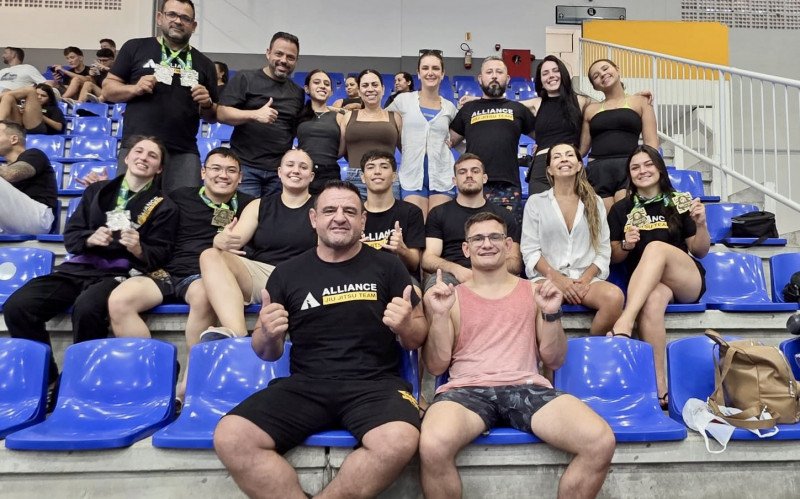Equipe da Academia Alliance de Novo Hamburgo no Campeonato Sul-Brasileiro de Jiu Jitsu | abc+