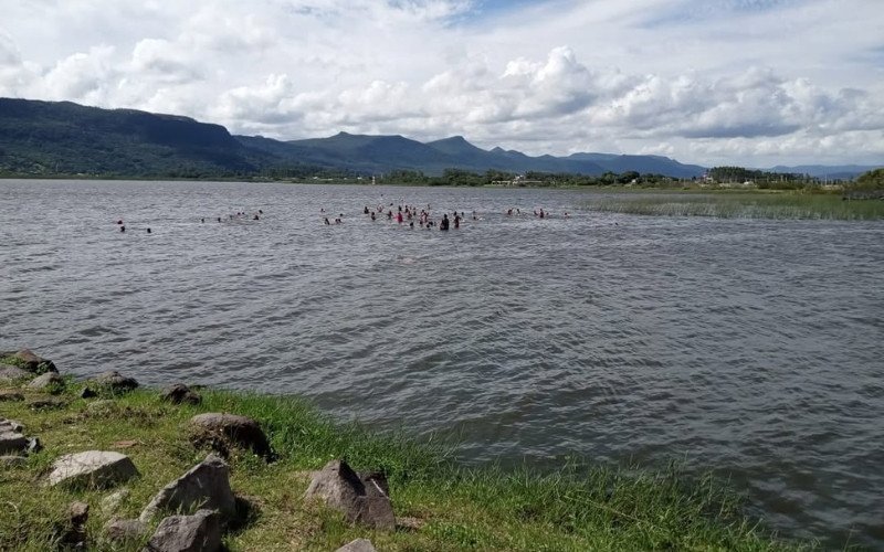 Lagoa do Peixoto, em Osório, continua imprópria para banho no RS | abc+