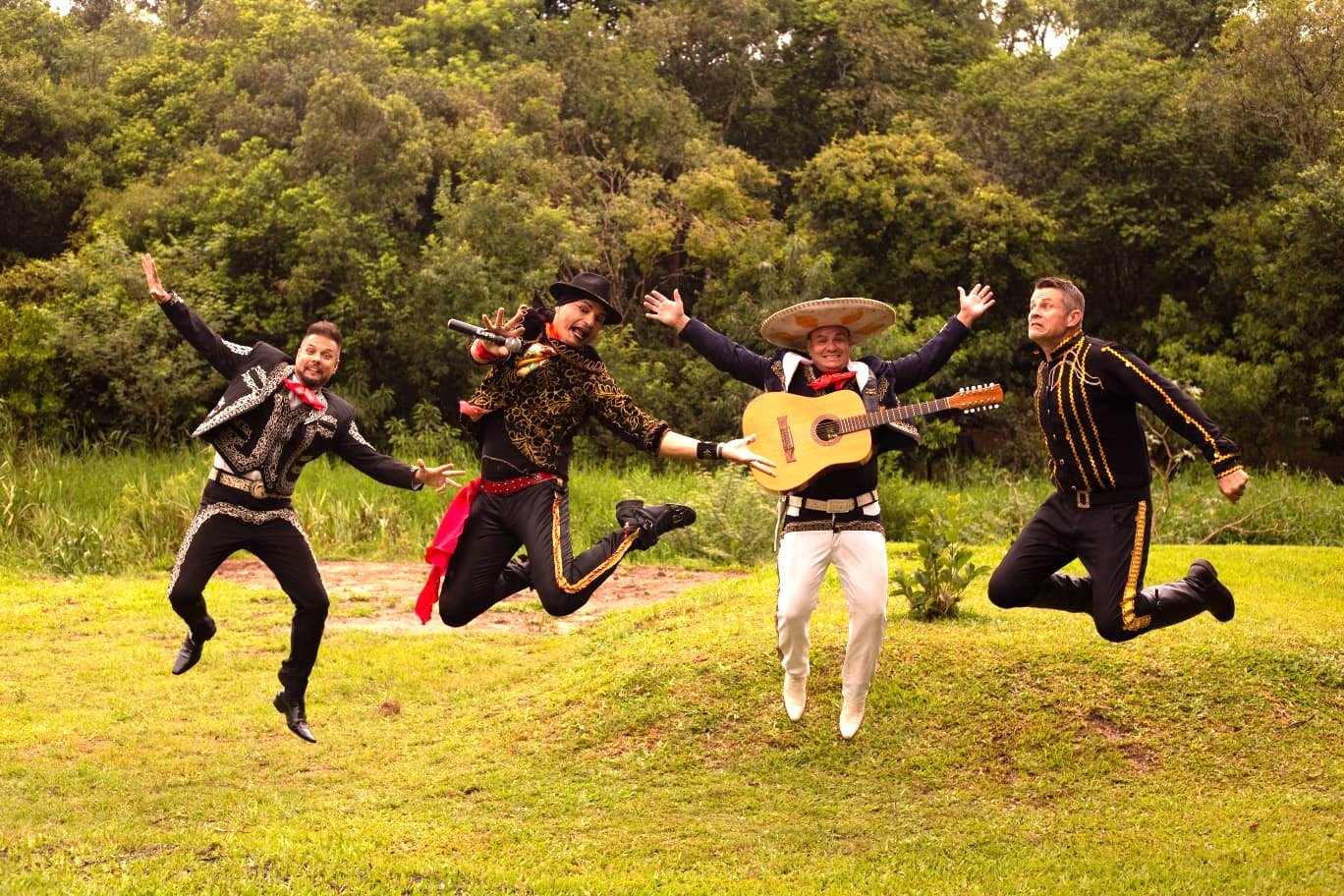 Latin Lovers, os mariachis de Montenegro, completam 10 anos com show em Novo Hamburgo