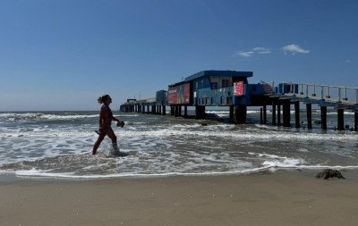 Tradicional plataforma de pesca de Atlântida em Xangri-lá segue sem destino certo