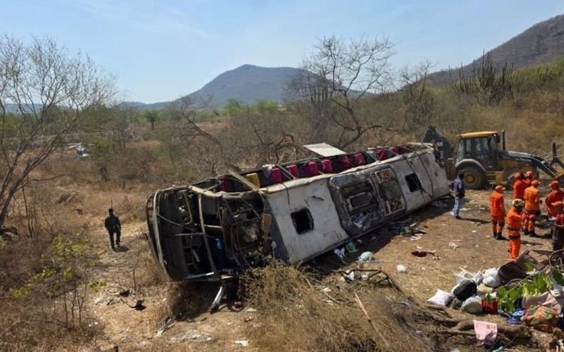 Acidente em Alagoas deixou 15 mortos | abc+