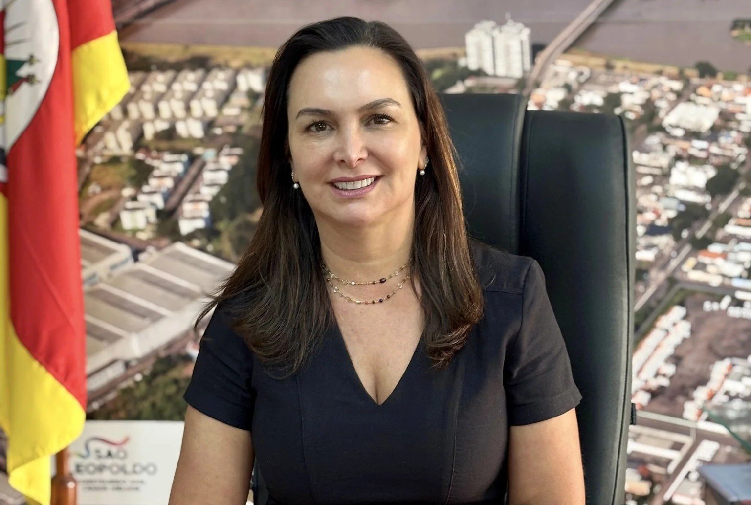 “Meu foco é integralmente o trabalho como vice-prefeita”, diz Regina Caetano após saída da Sedetec