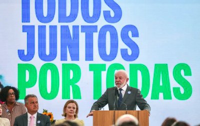 Lula defende que luta contra feminicídio deve ser sobretudo dos homens