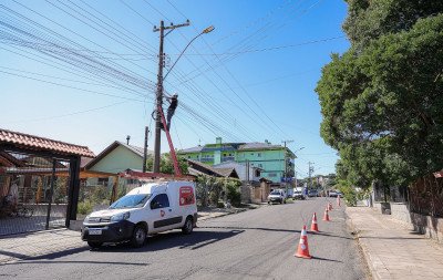 30 toneladas de fios em 15 etapas: Operação Poste Limpo de Canela intensificará retirada em fevereiro