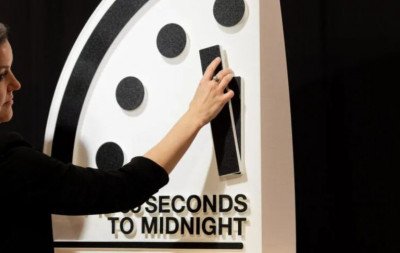 Relógio do Juízo Final avança para 85 segundos da meia-noite e marca recorde de proximidade com destruição global