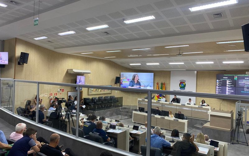 Proposta volta para votação final na próxima segunda-feira (9) | abc+