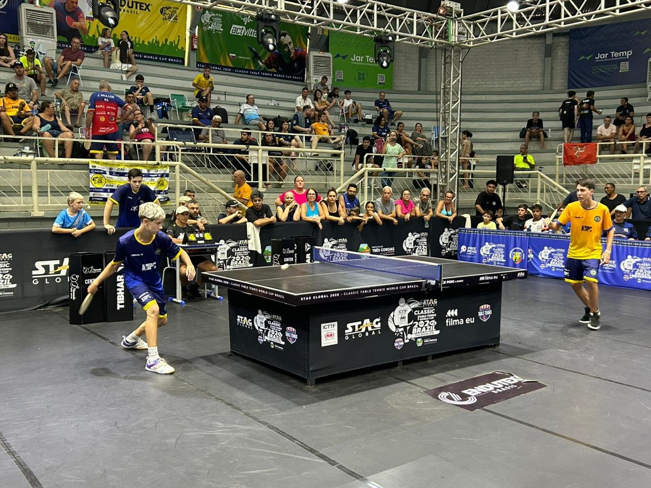 Tr&ecirc;s Coroas no centro do esporte mundial