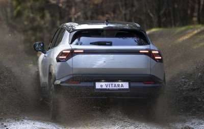 Suzuki Vitara elétrico vem em março para dar sobrevida à marca no País