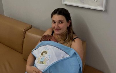 Nasce o filho de Natália Knak, conhecida pelo caso do "chá revelação de traições"