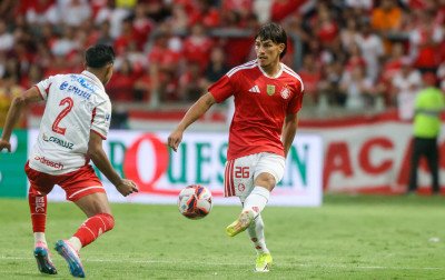 Inter conquista vitória suada contra São Luiz e se classifica