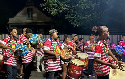VÍDEO: Tradição centenária da Cruzeiro marca retorno do Carnaval de Novo Hamburgo