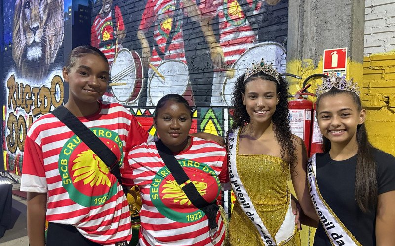Carnaval Novo Hamburgo - Cruzeiro do Sul 