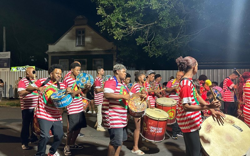 Carnaval Novo Hamburgo - Cruzeiro do Sul 