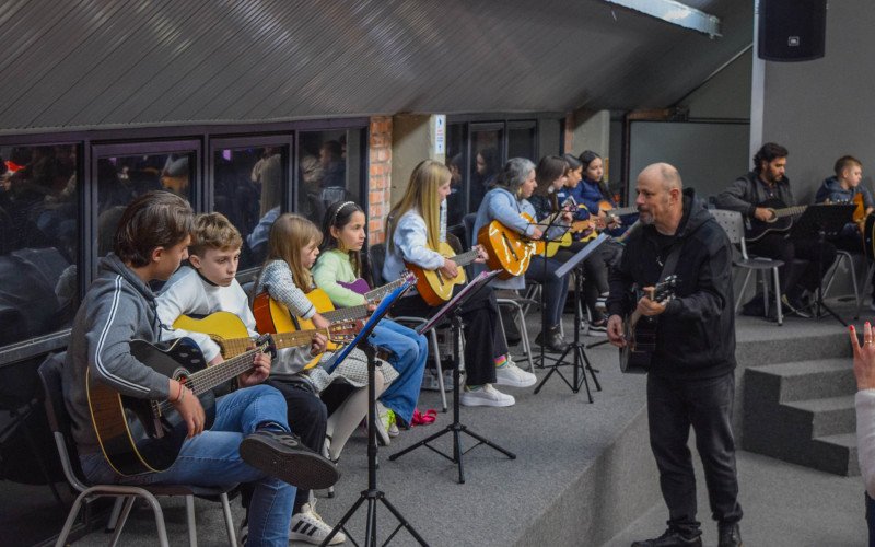 Estão abertas as matrículas e rematrículas para o projeto de formação musical